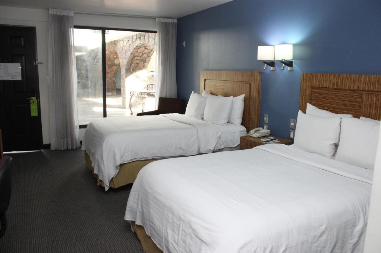 Radisson Hotel & Convention Center Toluca Zewnętrze zdjęcie