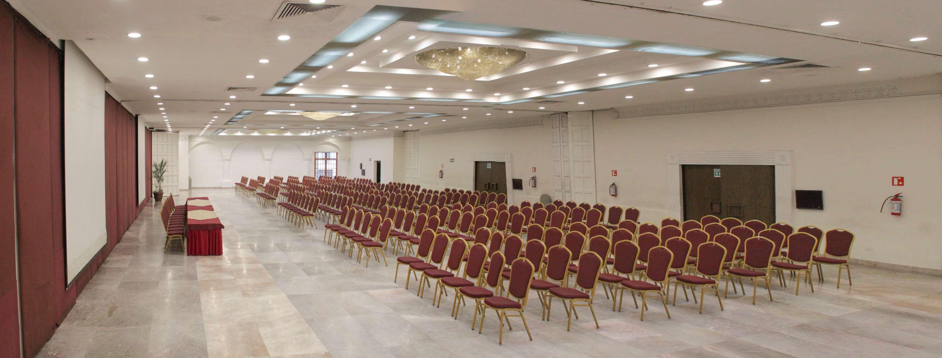 Radisson Hotel & Convention Center Toluca Zewnętrze zdjęcie