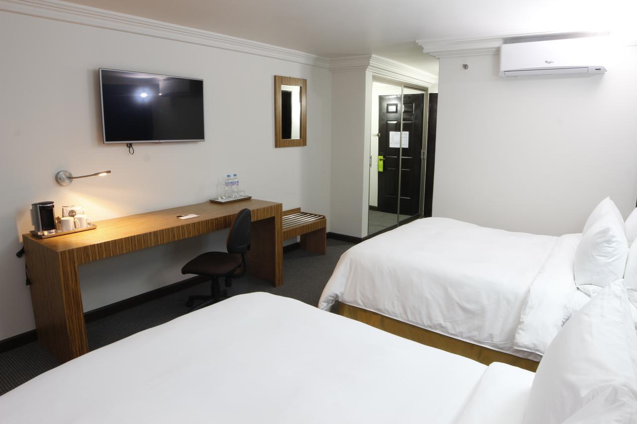 Radisson Hotel & Convention Center Toluca Zewnętrze zdjęcie