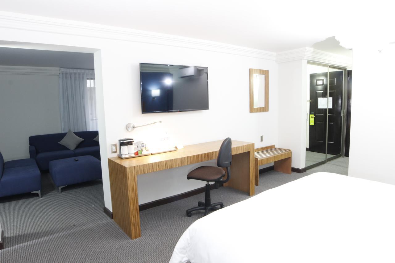 Radisson Hotel & Convention Center Toluca Zewnętrze zdjęcie